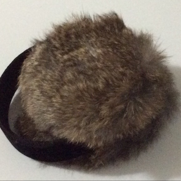 Jaclyn Smith Faux Fur Trimmed Hat & Ear Muffs - Picture 4 of 6